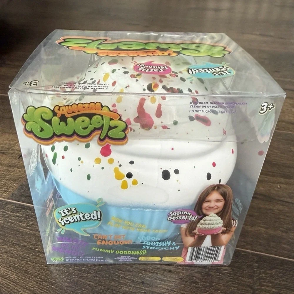 Squee-Z Sweeetz Scented Squishy Dessert Squeeze Toy White/Multicolor 17+